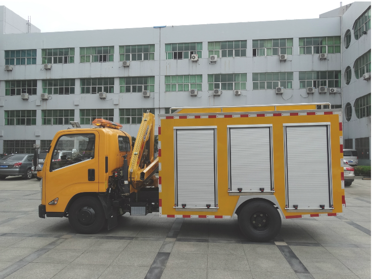 應(yīng)急搶險(xiǎn)車(chē)輛