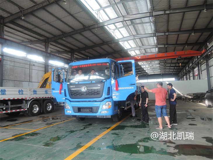 實(shí)際操作仙桃分院的計(jì)量檢衡車